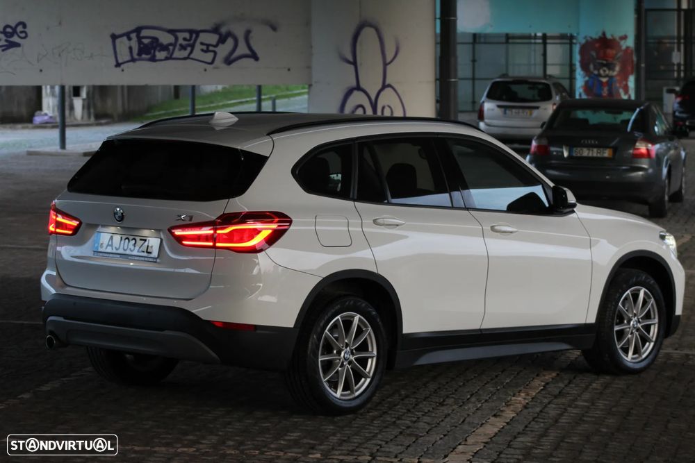 BMW X1 16 d sDrive Line Sport - 12