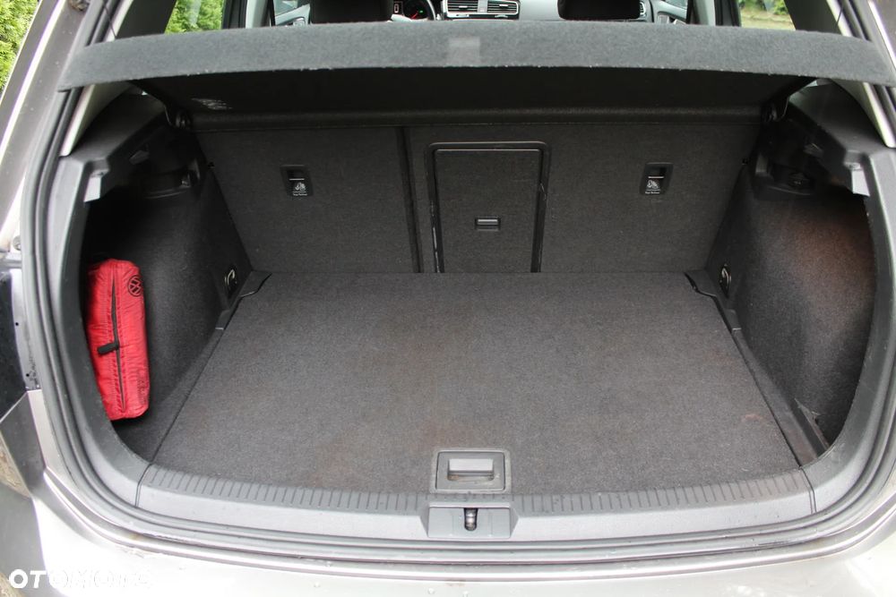 Volkswagen Golf 2.0 BlueTDI DSG Highline - 26