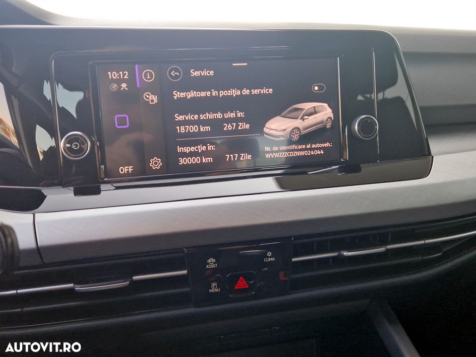 Volkswagen Golf 1.0 TSI Life - 24