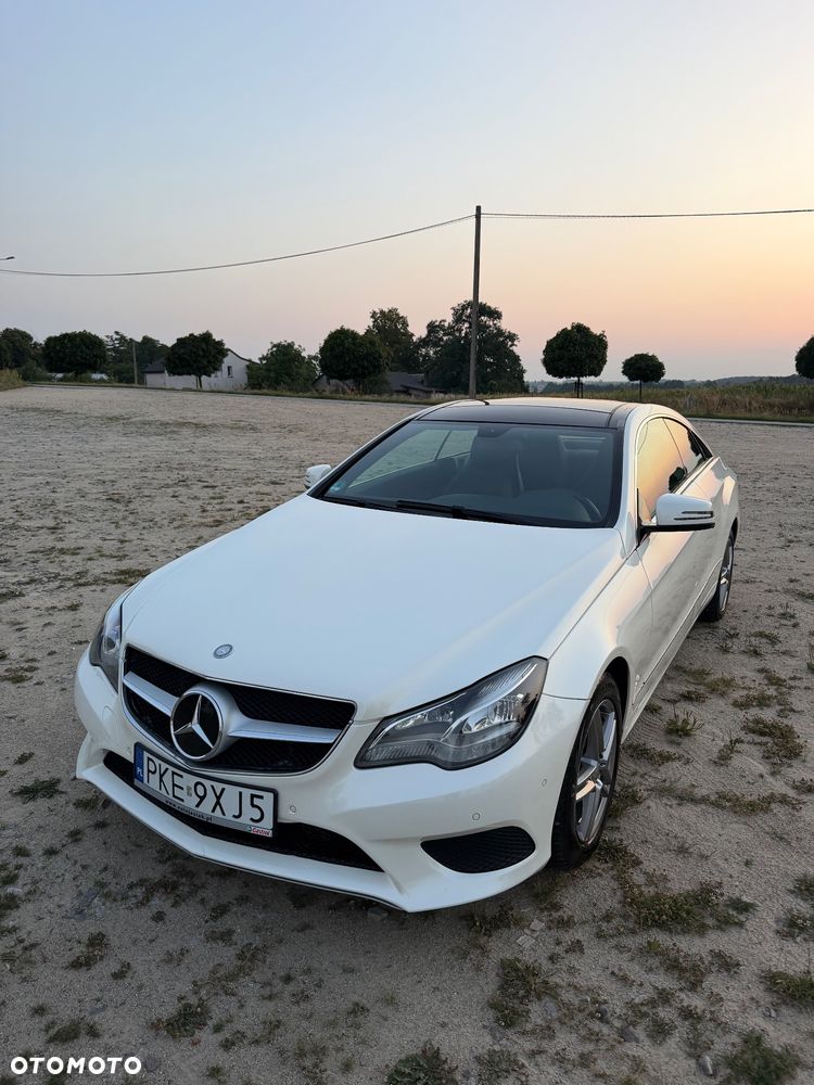 Mercedes-Benz Klasa E 200 7G-TRONIC - 1