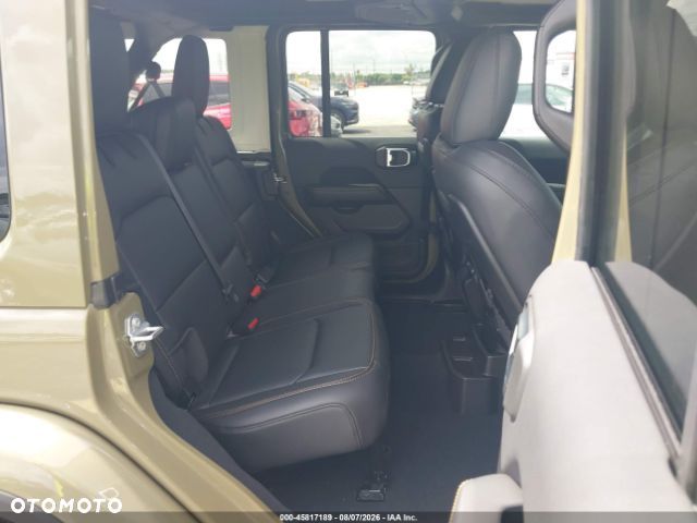 Jeep Wrangler - 7
