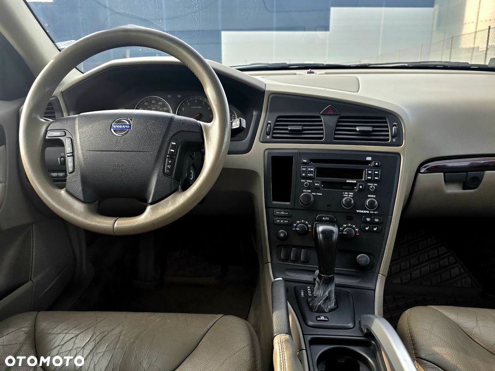 Volvo XC 70 - 21