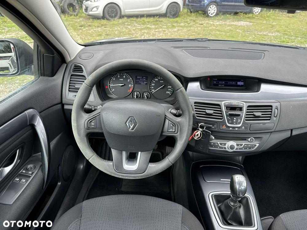 Renault Laguna - 27