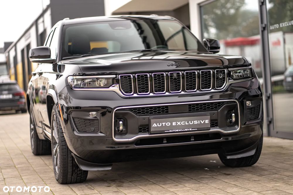 Jeep Grand Cherokee - 14