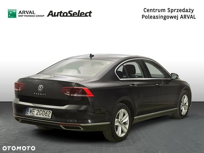 Volkswagen Passat 1.5 TSI EVO Elegance DSG - 6