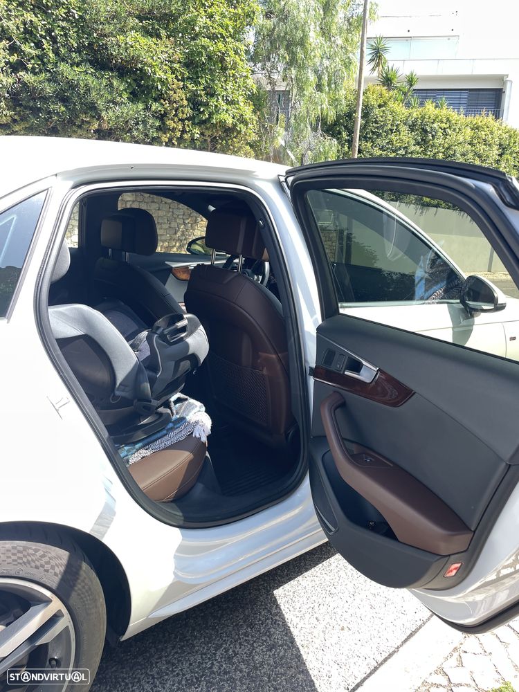 Audi A4 2.0 TFSI S tronic - 9