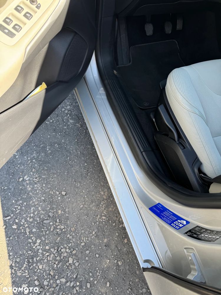 Volvo V40 D3 Kinetic - 23