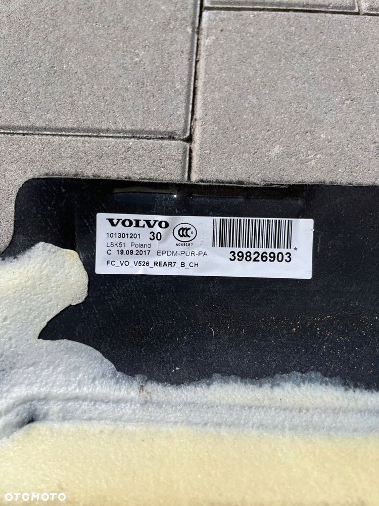 VOLVO XC90 II WYKŁADZINA PODŁOGI TYŁ 3 RZĄD 39826903 - 4