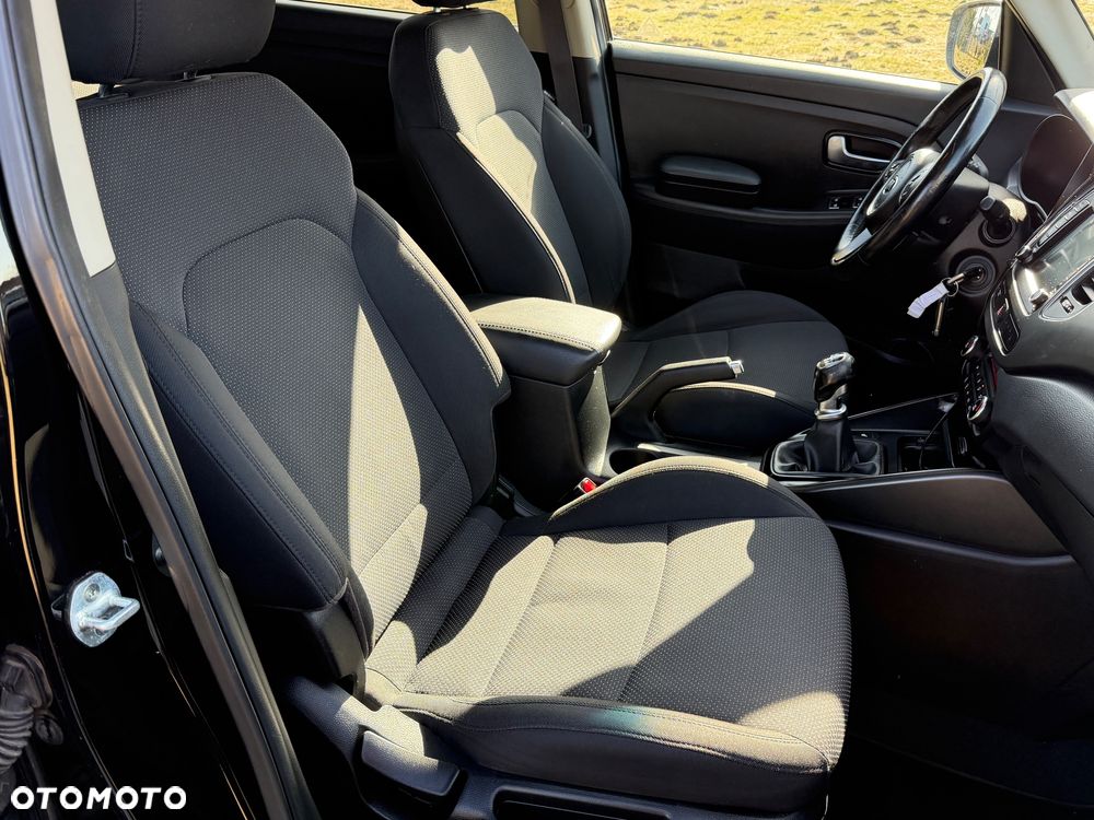 Kia Carens 1.7 CRDi L - 11