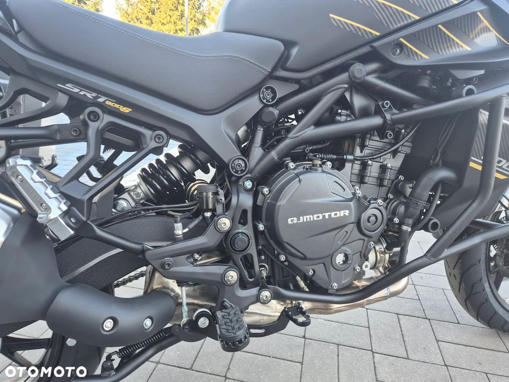 QJMOTOR SRT900S - 14