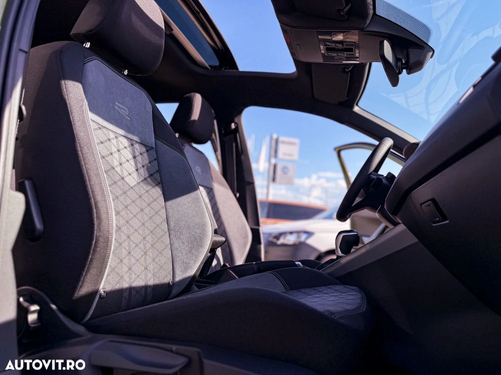 Volkswagen Taigo 1.5 TSI DSG R-Line - 10