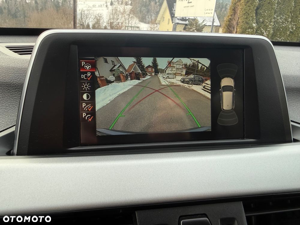 BMW X1 xDrive20d Advantage - 13