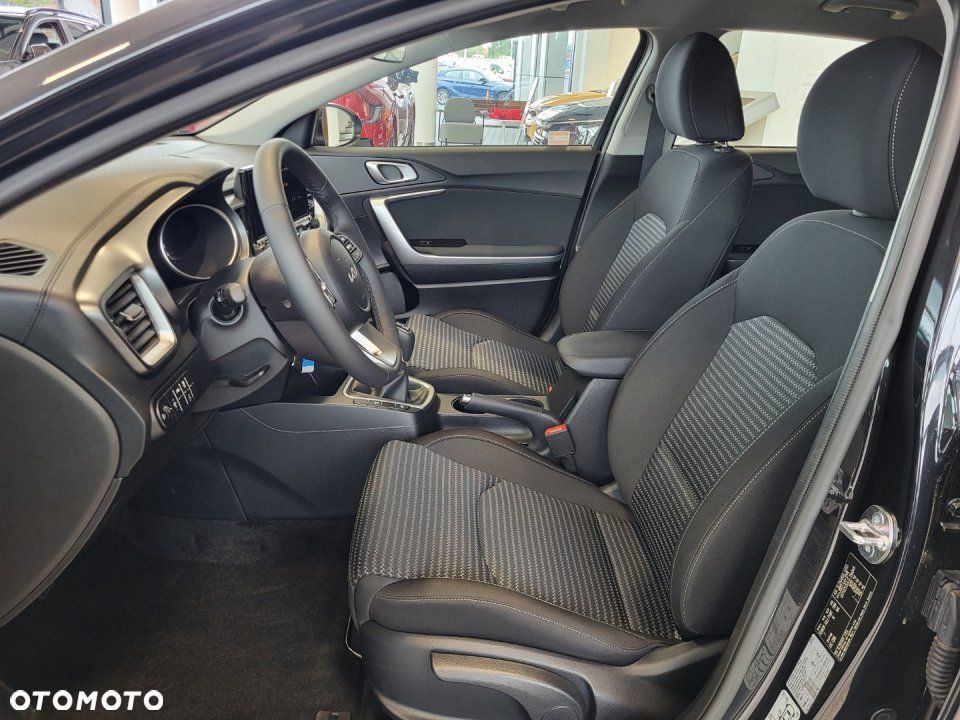 Kia Ceed - 20