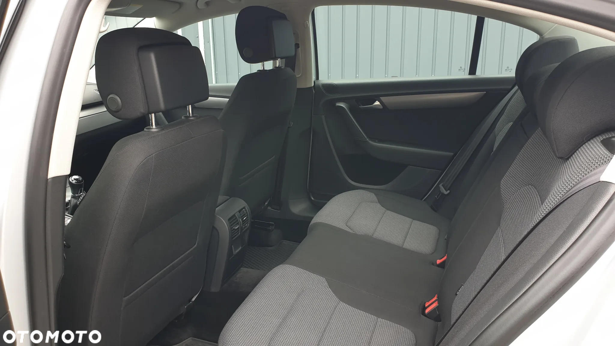 Volkswagen Passat 1.4 TSI BMT Comfortline - 10