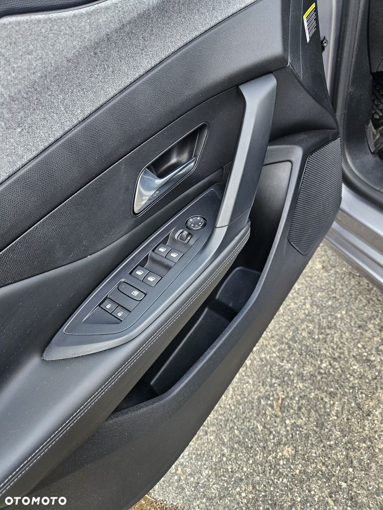 Peugeot 308 1.5 BlueHDi Allure Pack S&S EAT8 - 8