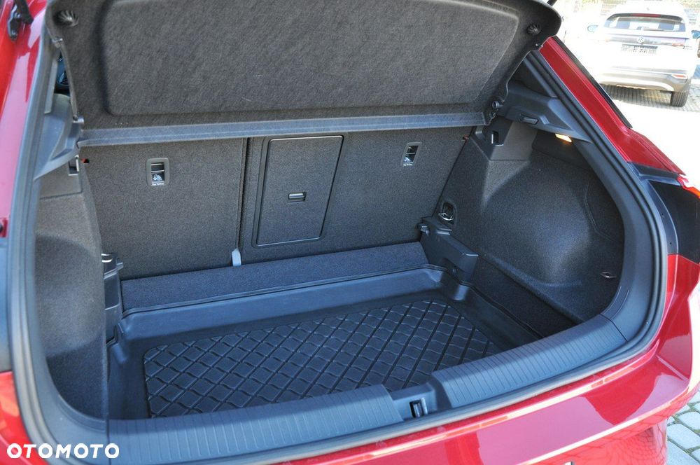 Volkswagen T-Roc - 20