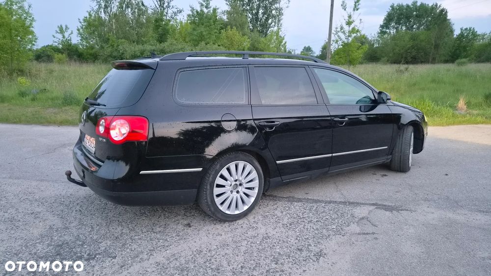 Volkswagen Passat 2.0 TDI Comfortline DSG - 21