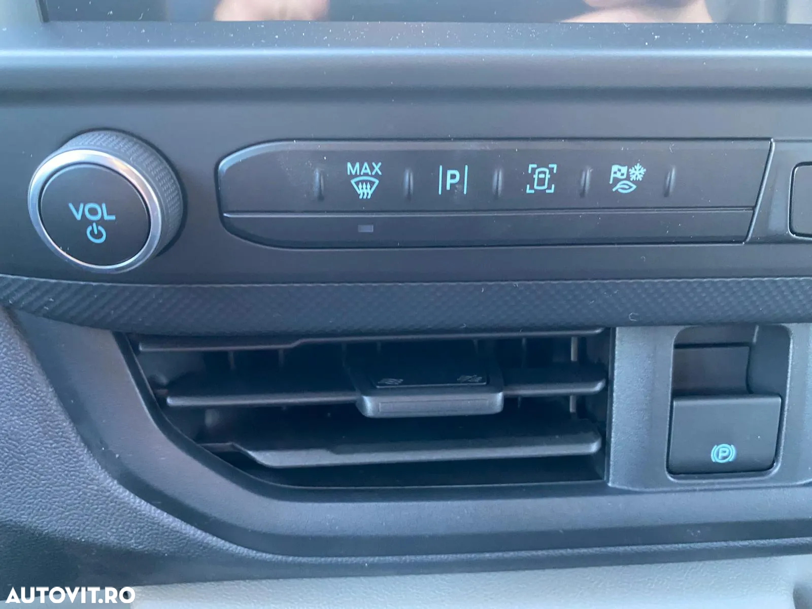 Ford Transit Custom - 16