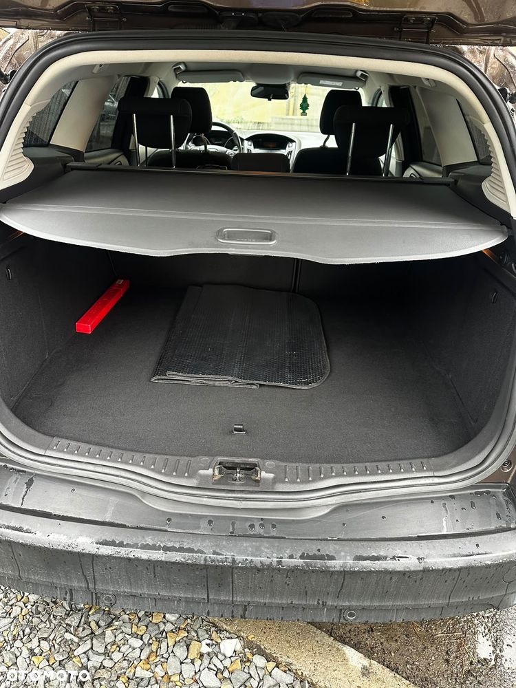 Ford Focus 1.6 Titanium - 19