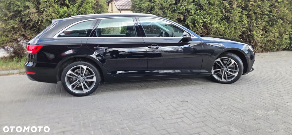 Audi A4 Avant 2.0 TDI - 17