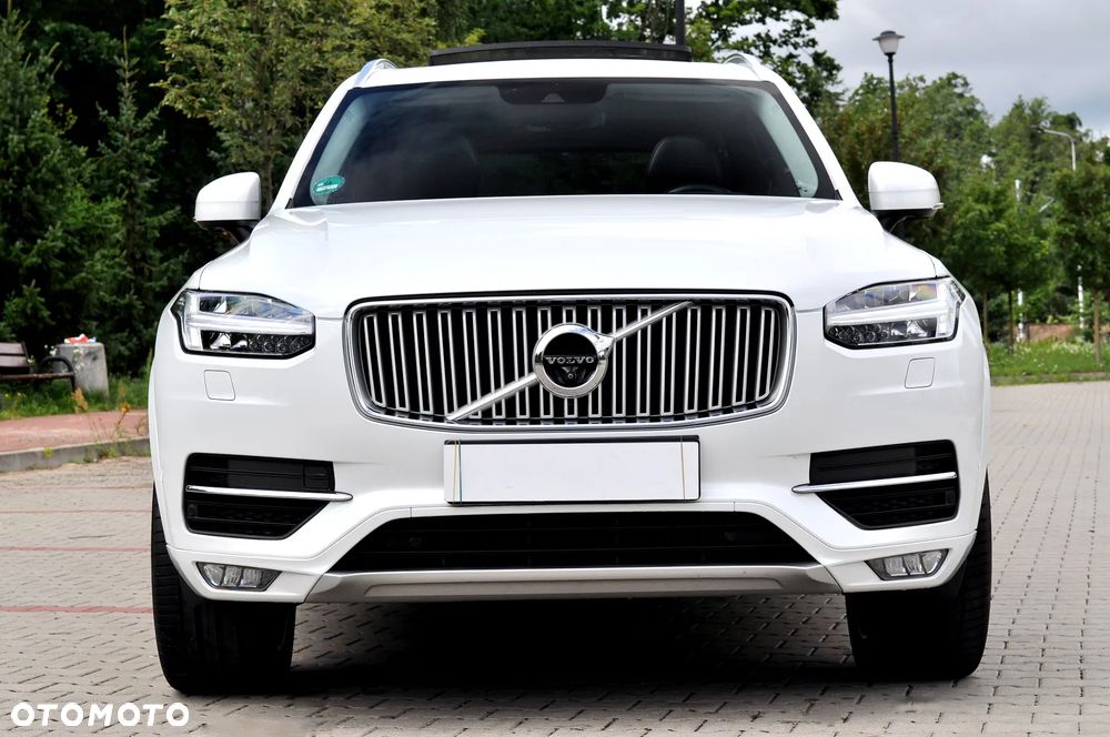 Volvo XC 90 D5 AWD Geartronic Inscription - 8