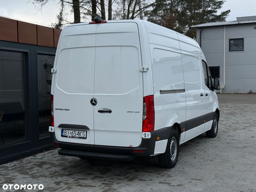 Mercedes-Benz Sprinter 315 CDI / 12.2022 / Średni L2 H2 / W907 Tylny Napęd / ZAREJESTROWANY W PL - 9