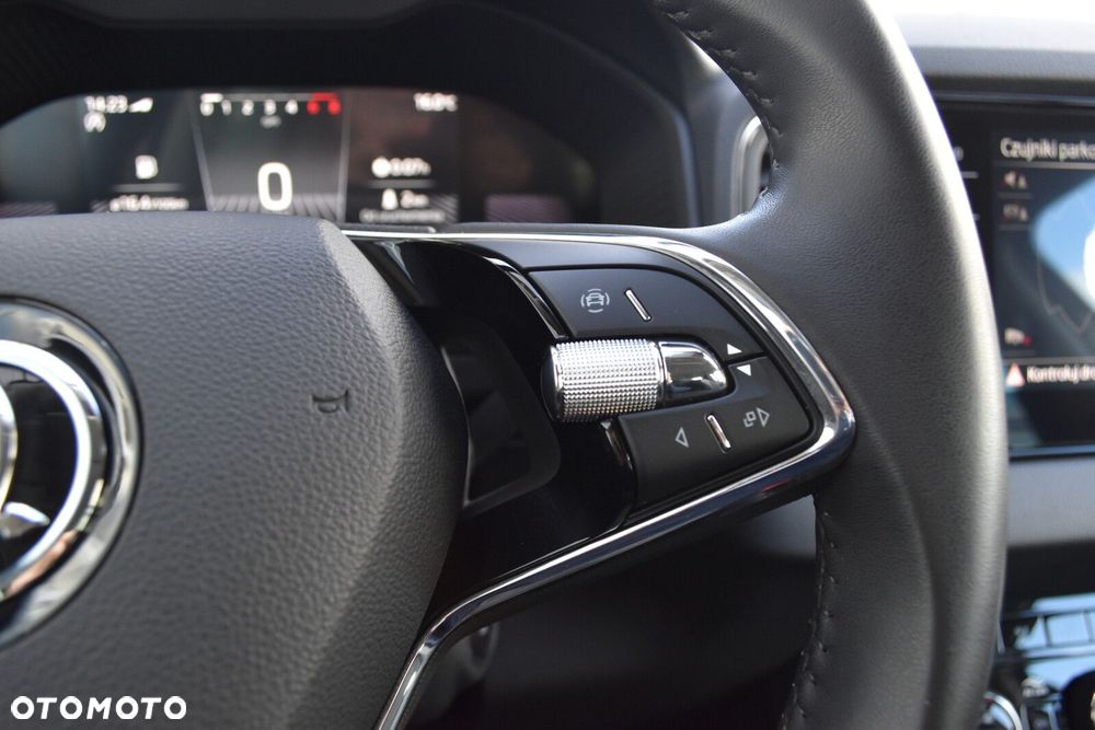 Skoda Karoq 1.5 TSI ACT 4x2 Style - 14