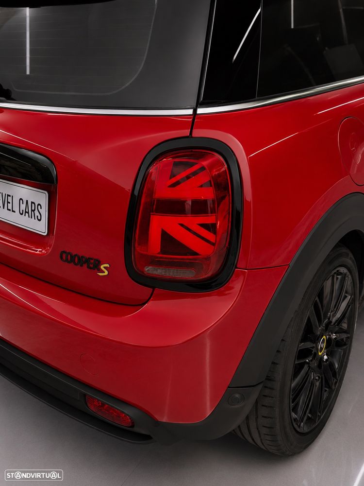 MINI 3 Portas Cooper SE - 17