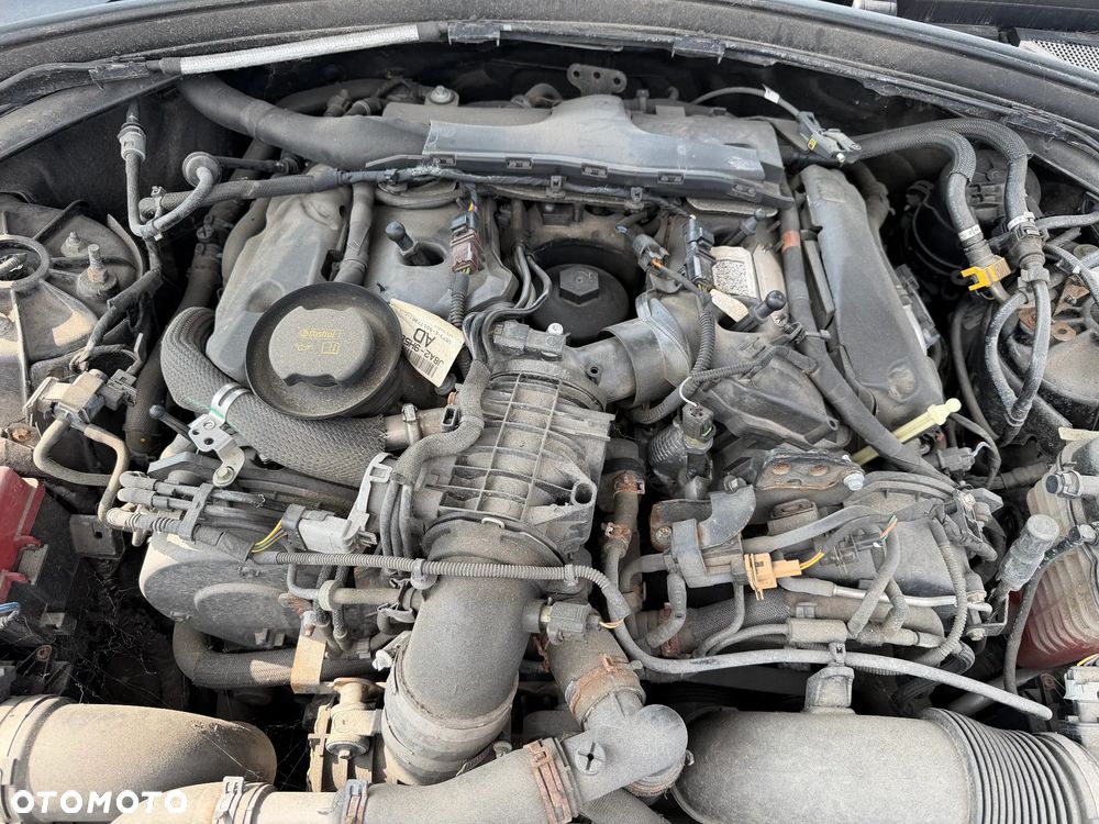 Range Rover Velar 3,0DT 275KM 17- silnik kompletny 306DT - 3