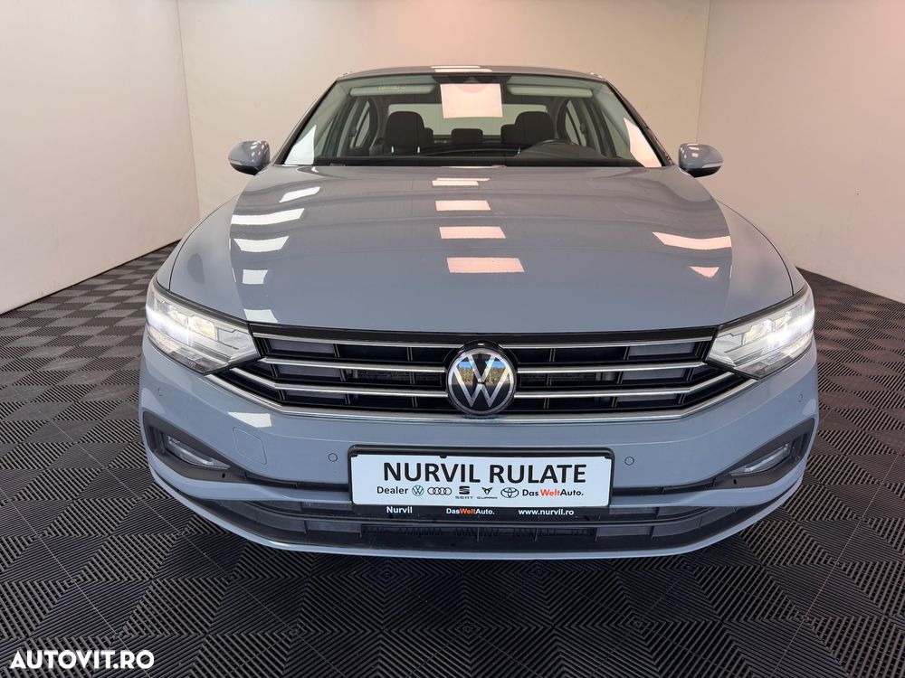 Volkswagen Passat 2.0 TDI DSG Comfortline - 30