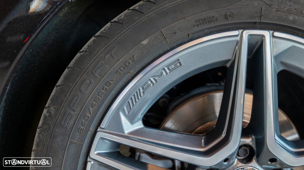 Mercedes-Benz E 220 d AMG Line - 15