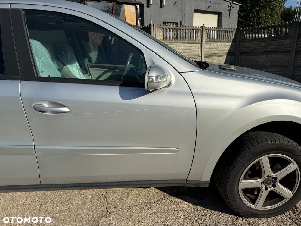 Mercedes-Benz ML 350 4-Matic - 8
