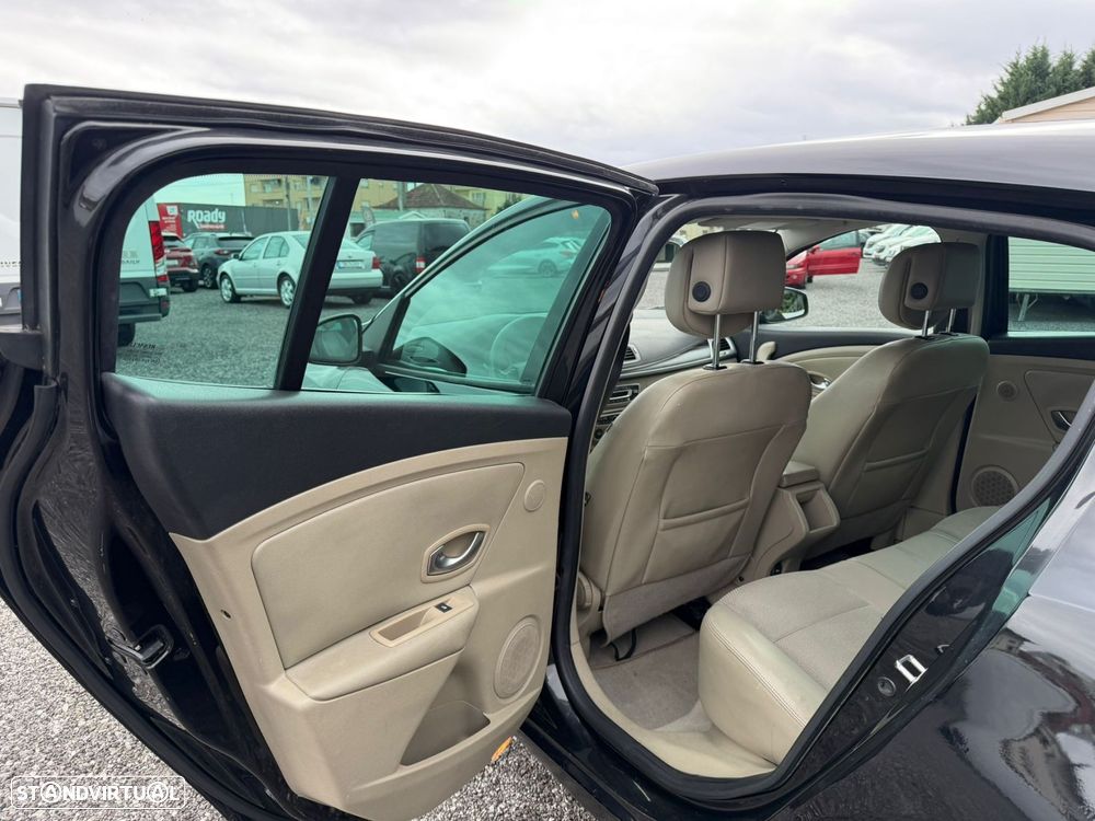 Renault Mégane 1.5 dCi Comfort SS - 13