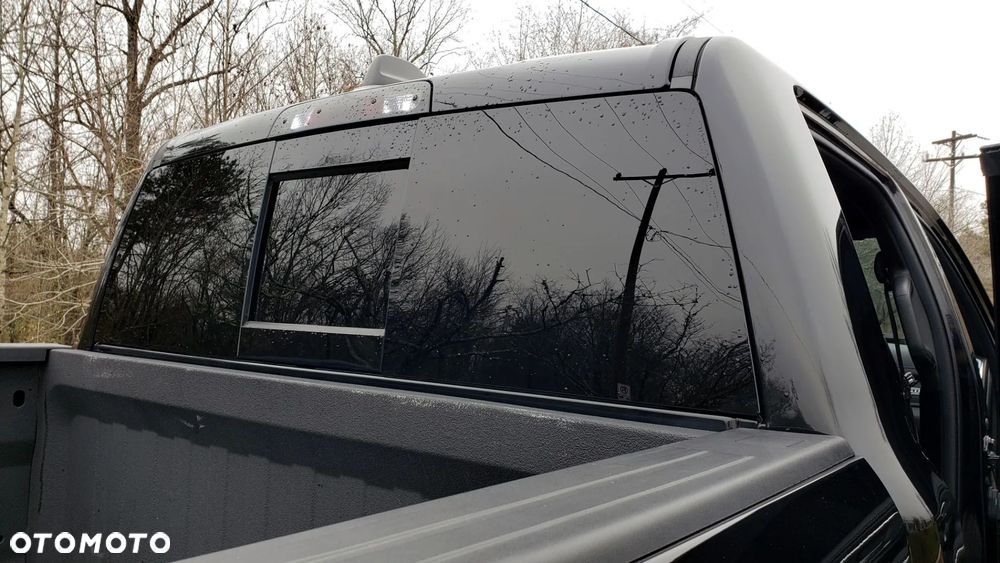 RAM 1500 Crew Cab Laramie - 10