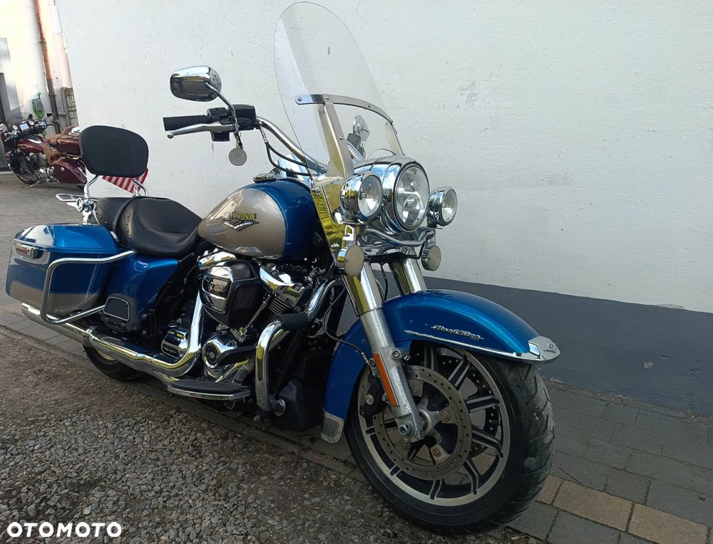 Harley-Davidson Touring Road King - 28