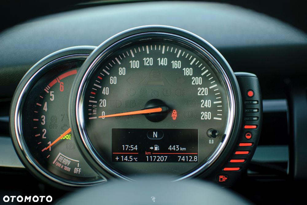 MINI Cooper D Seven Chili - 31