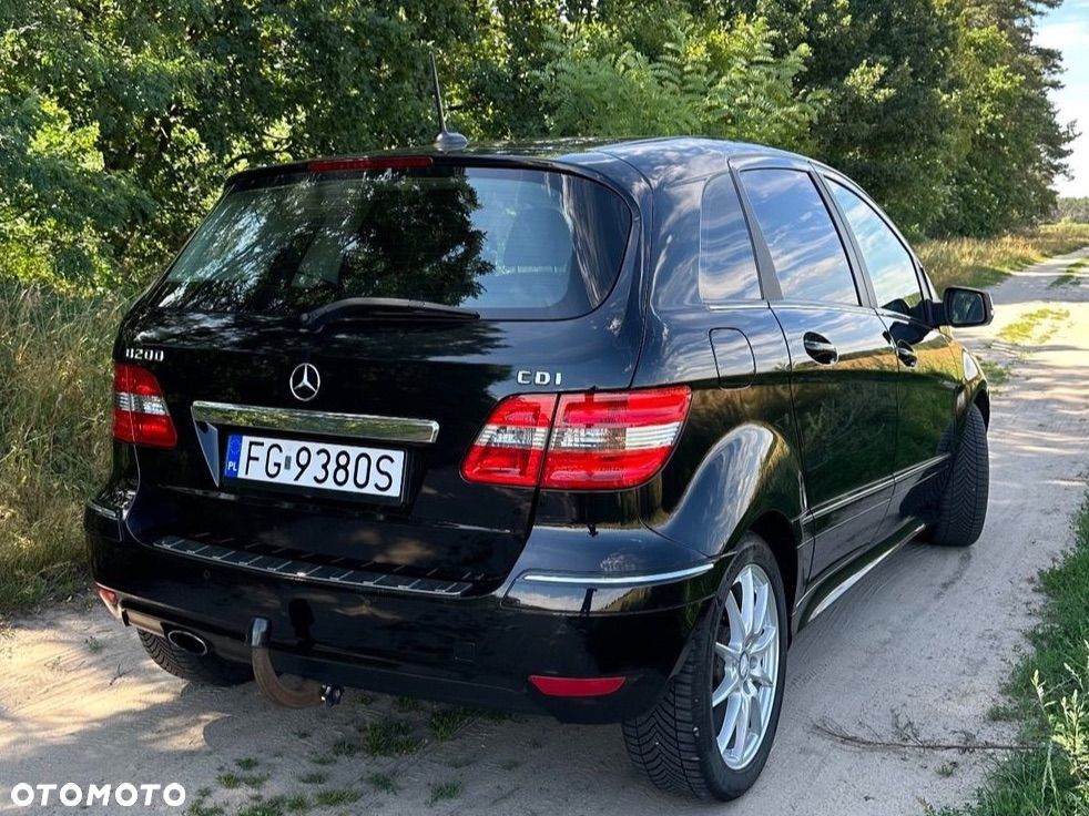 Mercedes-Benz Klasa B 200 CDI - 4