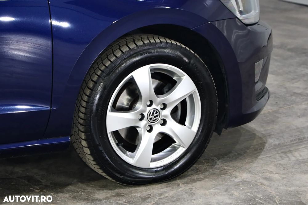 Volkswagen Golf 1.6 TDI Sound - 33