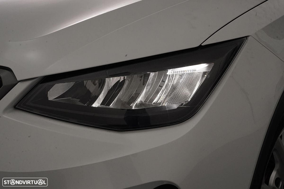 SEAT Arona 1.0 TSI FR - 6