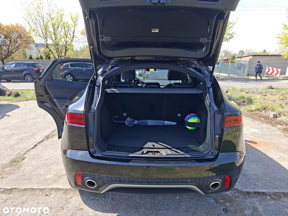 Jaguar E-Pace D150 R-Dynamic - 8