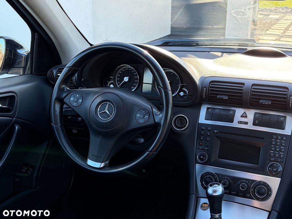 Mercedes-Benz CLC 180 Kompressor - 24