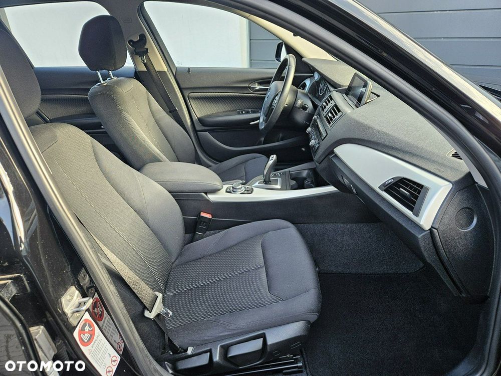 BMW Seria 1 116i Sport Line - 28