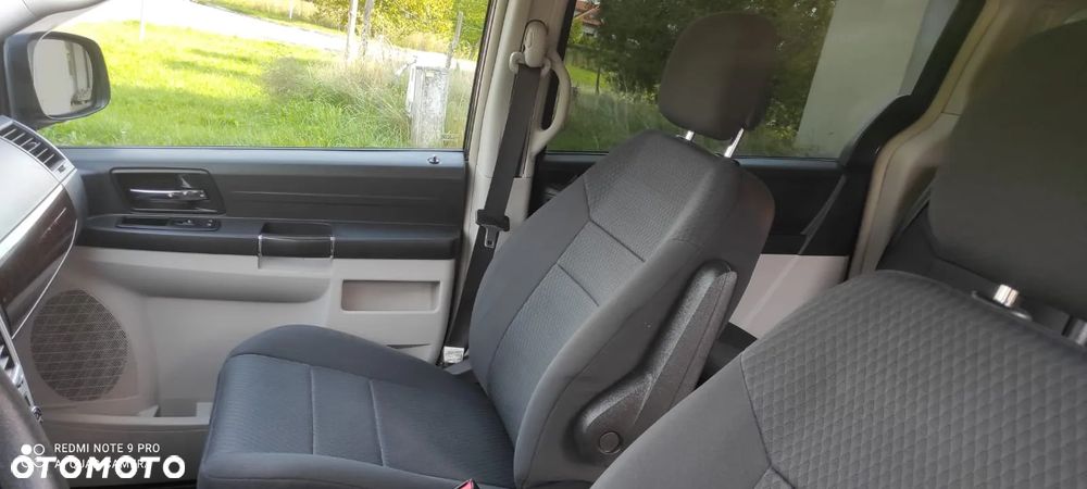 Chrysler Grand Voyager 2.8 CRD LX - 7