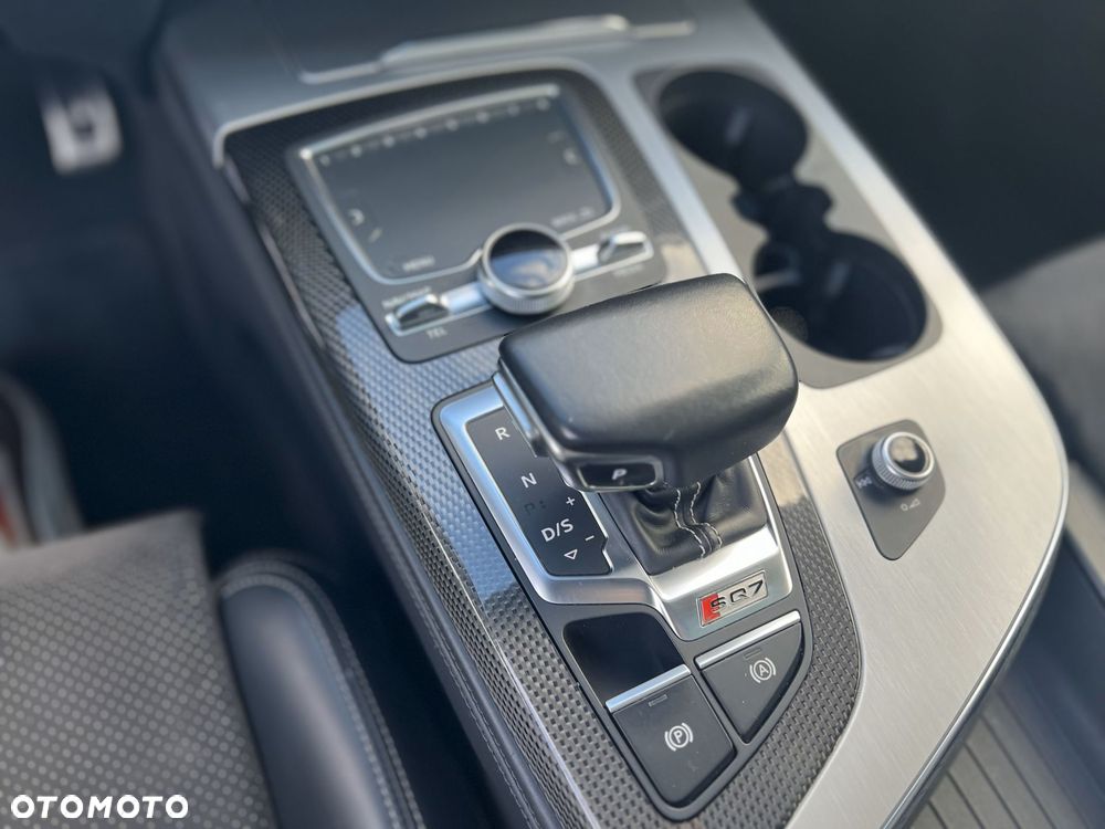 Audi SQ7 - 19