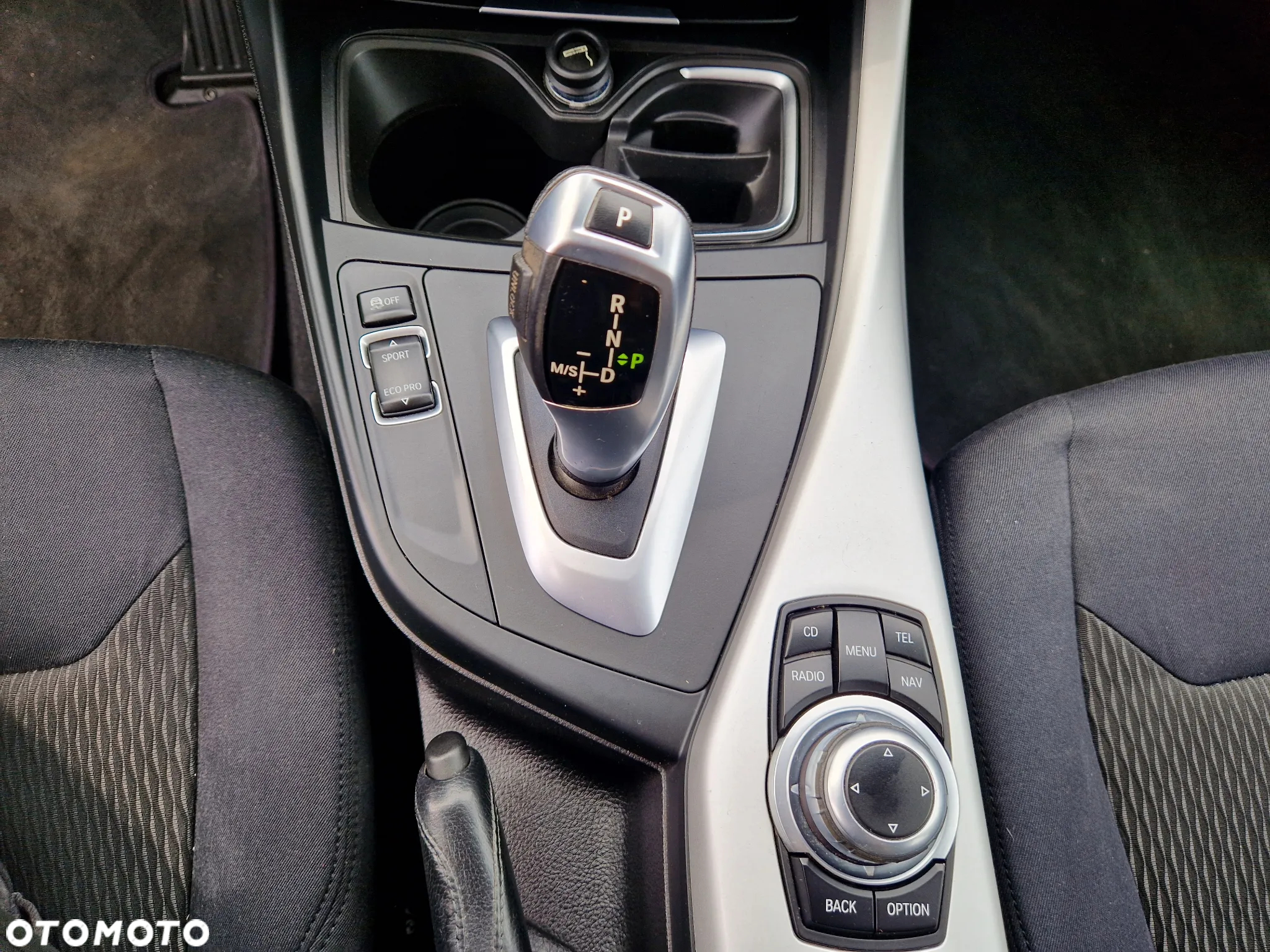 BMW Seria 1 118d Sport Line - 19