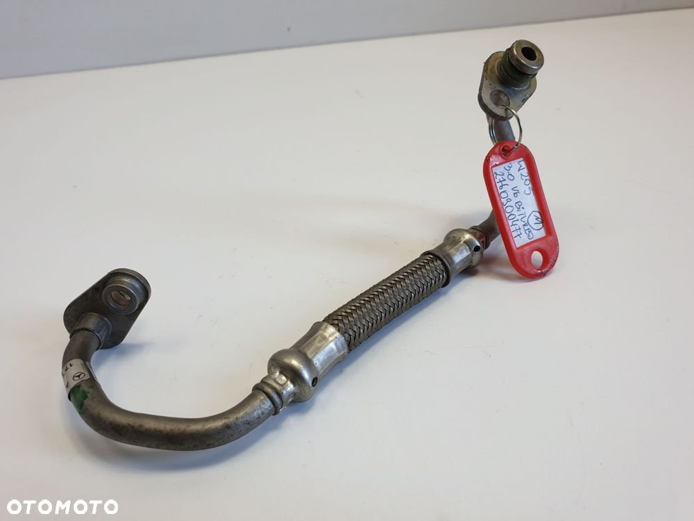 Mercedes W205 3.0 V6 PRZEWÓD OLEJU 2760900477 - 5