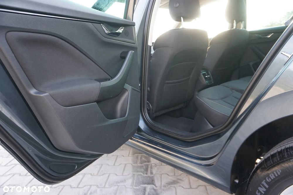 Skoda Kamiq 1.0 TSI Ambition DSG - 16