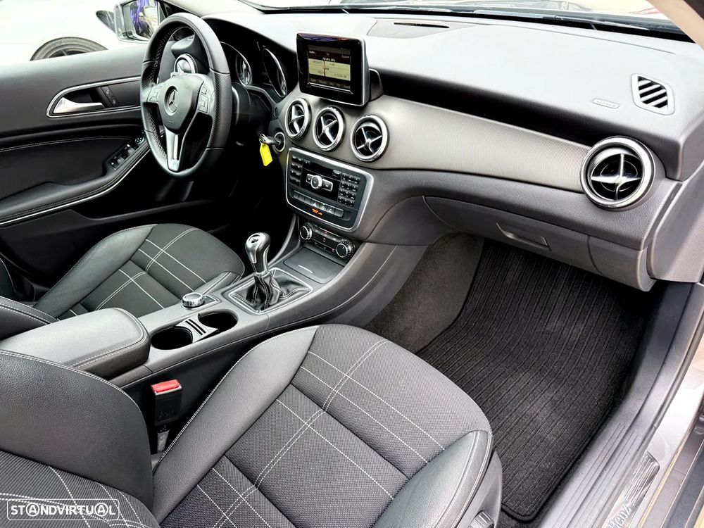 Mercedes-Benz GLA 180 CDI - 24