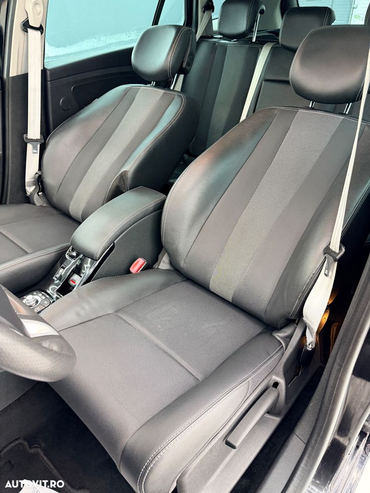 Renault Megane ENERGY dCi 130 Start & Stop Bose Edition - 18