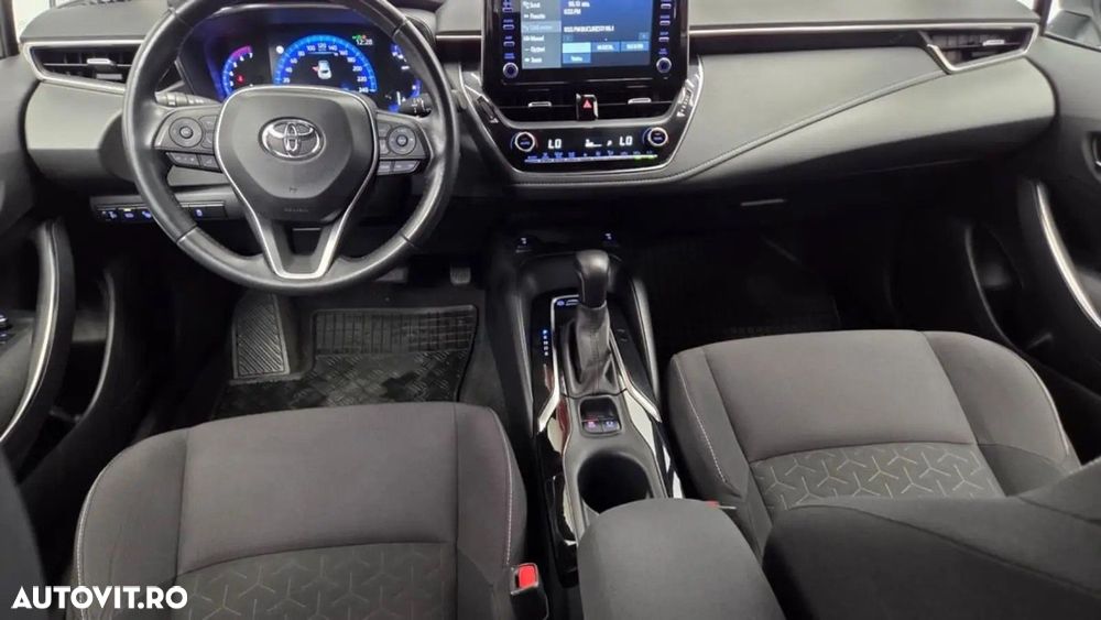 Toyota Corolla 1.8 HSD Dynamic - 9